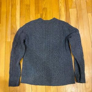 Grey cable knit wool sweater men’s L